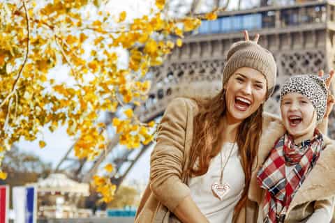 Paris: Family-Friendly River Seine Guided Cruise
