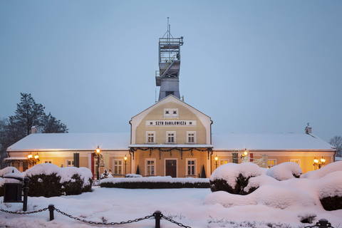 Cracovia: Tour della fabbrica di Schindler, del ghetto ebraico e della miniera di saleCracovia: tour della fabbrica di Schindler, del ghetto ebraico e della miniera di sale