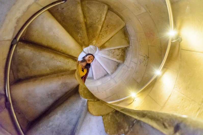Sagrada Familia: Tour with Tower Access | GetYourGuide