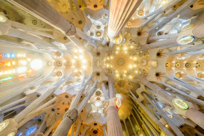 Sagrada Familia: Tour | GetYourGuide