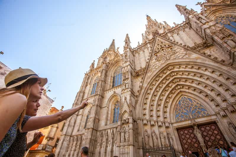 Barcelona: Gothic Quarter Walking Tour | GetYourGuide