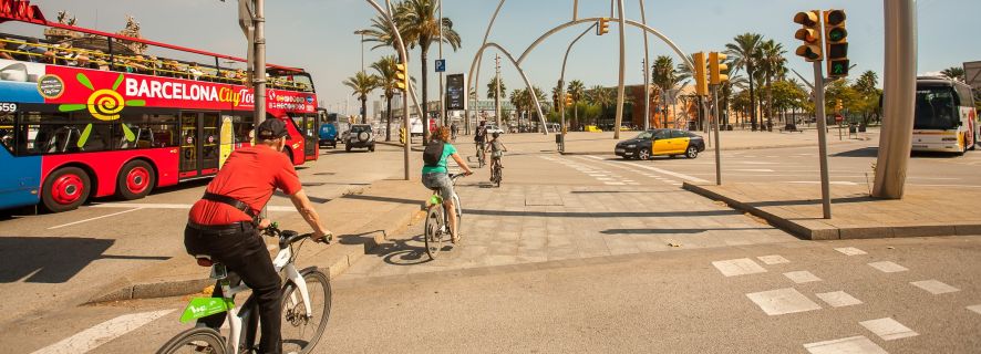 Barcelona: Montjuïc E-Bike Tour