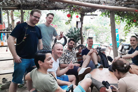 Hanoi Walking Street Food Tour mit englischsprachigem Guide