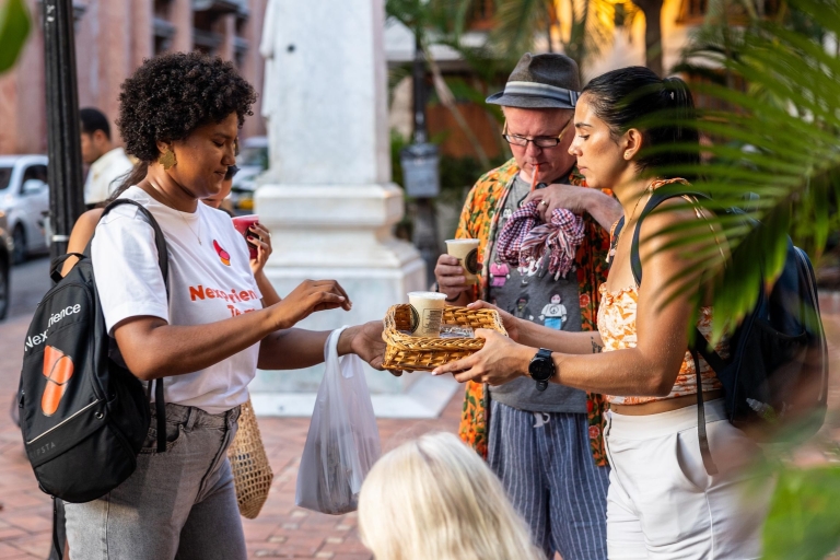 Gedeelde Street Food-tourStreetfood-tour in Cartagena (gedeelde tour)