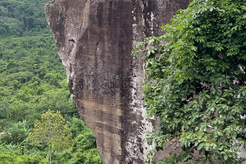 Montanha Kulen e excursão a pé