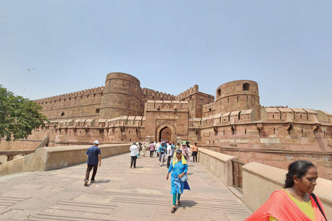 Agra private sightseeing tour by car and guide