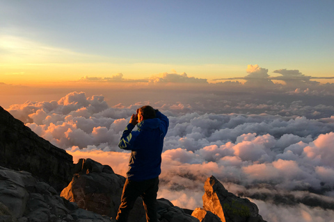 Bali: Mount Agung Sunrise Trekking-ErlebnisSchwierigere Route über den Besakih-Tempel