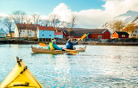 Svolvaer, aventura de caiaque de inverno de 2 horas - Housity