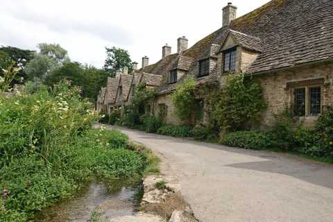 From Stratford-upon-Avon / Moreton-in-Marsh: Cotswolds Tour