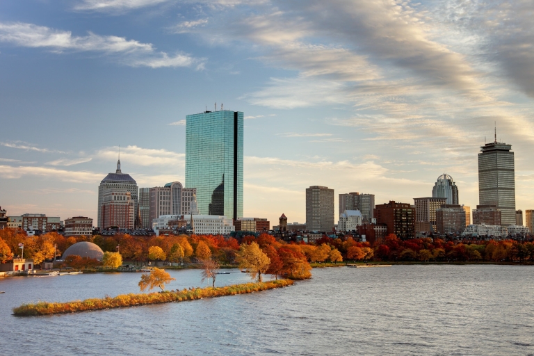 Bostoner Hafen: Herbstlaub-Wochenend-Brunch-KreuzfahrtGoldener Herbst: Hafen Boston Wochenend-Brunch-Bootsfahrt