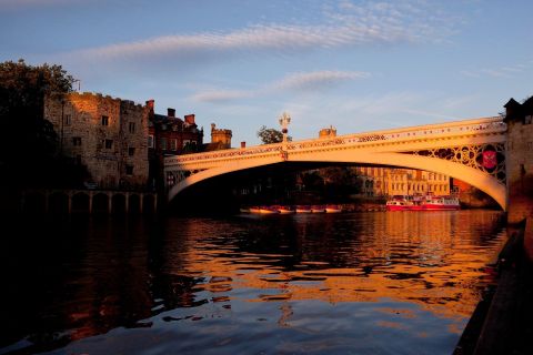York: Se staden på kvällen med kryssning på floden Ouse