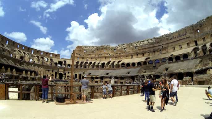 roma tour para grupos pequeños del coliseo arena