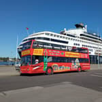 Riga: tour panoramico Hop-On Hop-Off con autobus rosso