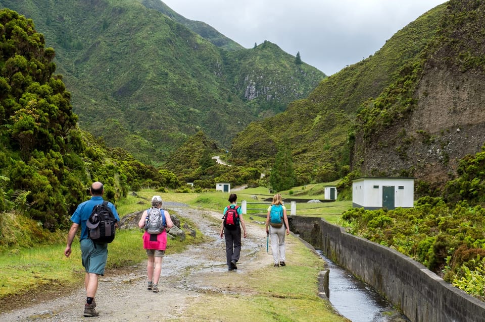 São Miguel Excursión de un día a la Lagoa do Fogo GetYourGuide