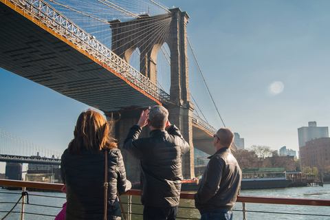 NYC: Croisière touristique de vacances avec boisson