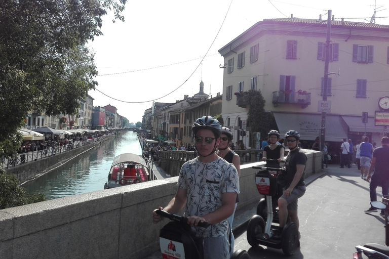 Tour privé en Segway de 2 heures à Milan : Histoire et NavigliBalade en Segway dans Milan : histoire et Navigli