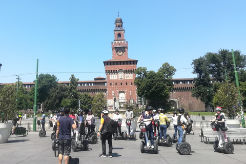 Tour privé en Segway de 2 heures à Milan : Histoire et NavigliBalade en Segway dans Milan : histoire et Navigli