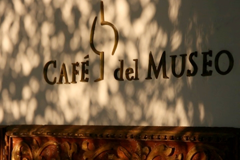 Privates Larco Museum & Mittagessen im Café del Museo Restaurant