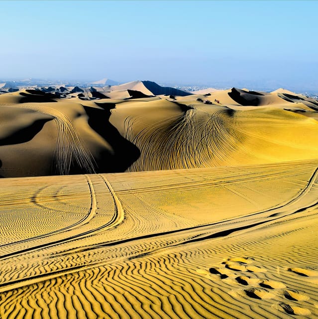 Huacachina Standart, Tekerlekler ve kum üzerinde Macera. - Hizvo