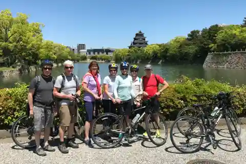 Hiroshima numa casca de noz: Aventura matinal de bicicleta