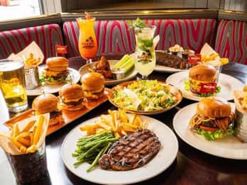 Essen im Hard Rock Cafe auf dem Las Vegas Strip Essen im Hard Rock Cafe auf dem Las Vegas Strip