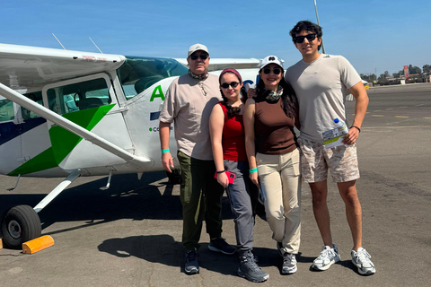 From Ica or Huacachina: Nazca, complete experience, flight and vantage points