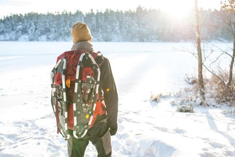 Stockholm: winterwandeling met sneeuwschoenen voor een dag