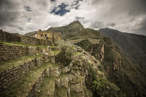 Desde Cusco: Excursión de un día a Machu Picchu en grupo reducidoEl Tren 360 - Guía privado Machuppichu con almuerzo