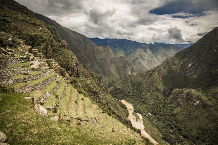 Z Cusco: całodniowa wycieczka w małej grupie Machu PicchuPociąg 360 - prywatny przewodnik po Machuppichu z lunchem