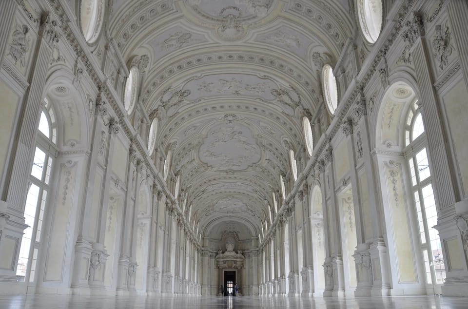 Private tour of the Venaria Reale and the Royal Gardens - ITALY MUSEUM