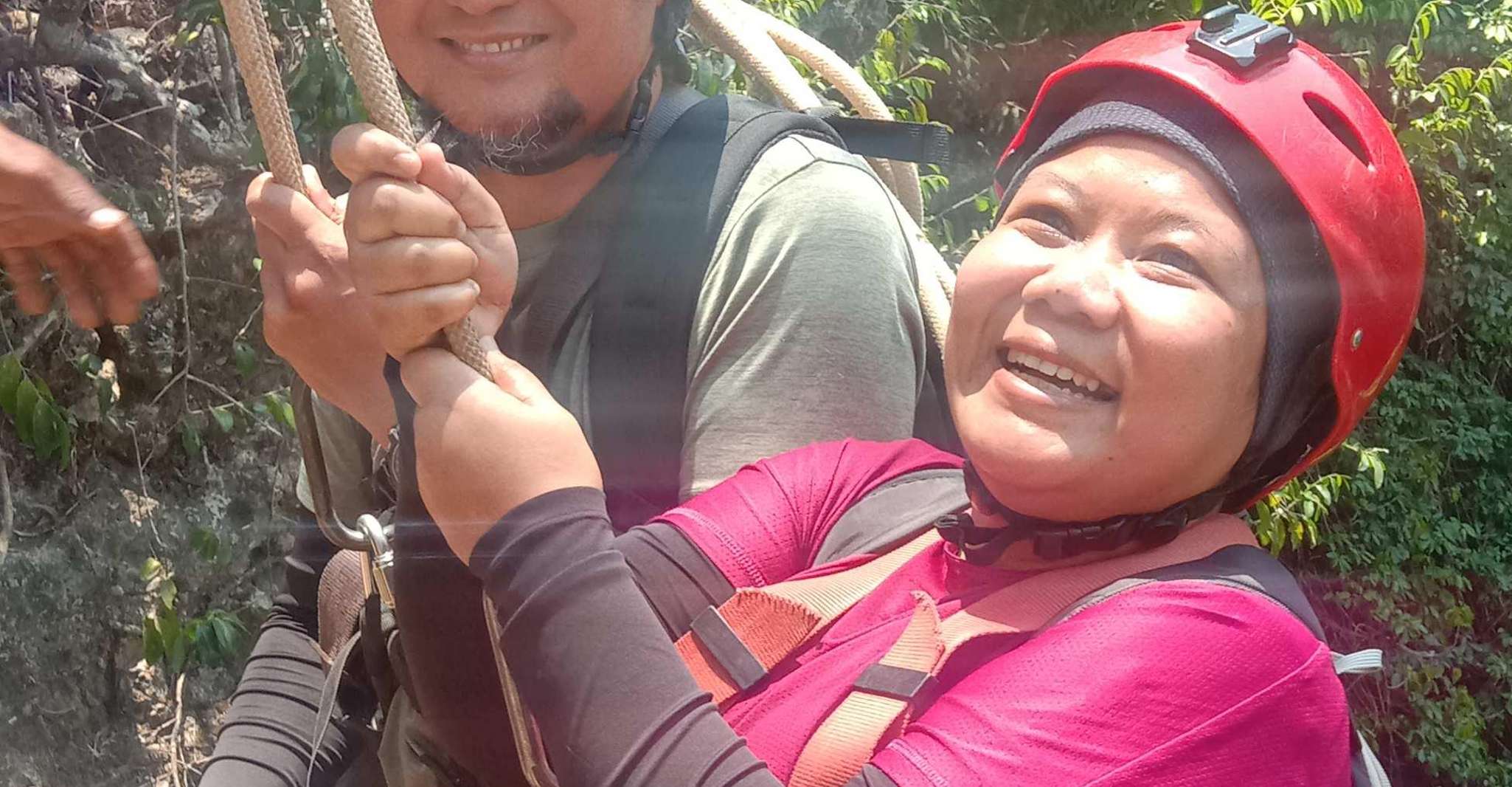 Jomblang洞穴、Pindul洞洞和Oyo河管 - Hizvo