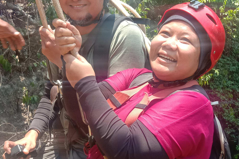 Cueva de Jomblang, cueva de Pindul y excursión en tubo por el río Oyo