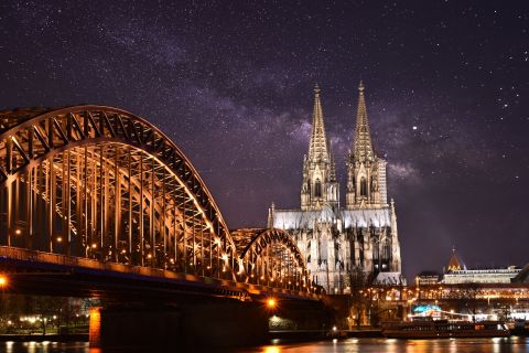 Cologne : croisière d'hiver avec musique live et vin chaud