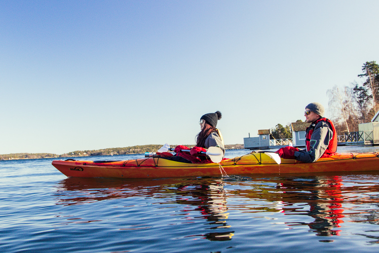 Stockholm : kayak d'hiver de 3 heures et expérience Fika