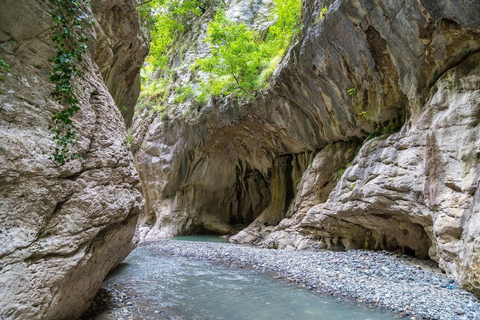 Tour delle cascate di Sotira e del canyon di Holta