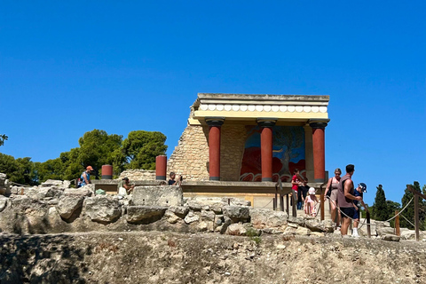 Knossos: Private Skip-the-Line Tour with Licensed Guide