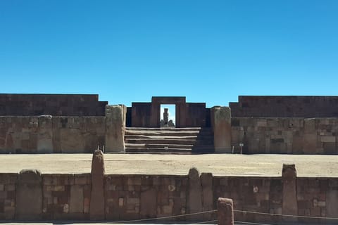 La Paz: Tiwanaku and Puma Punku Private Tour with Lunch