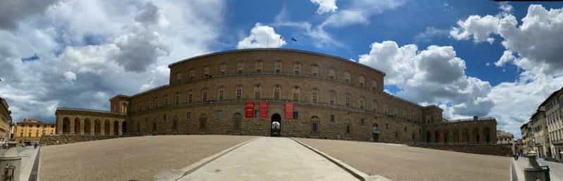 Florence: Pitti Palace and Boboli Gardens Private Tour