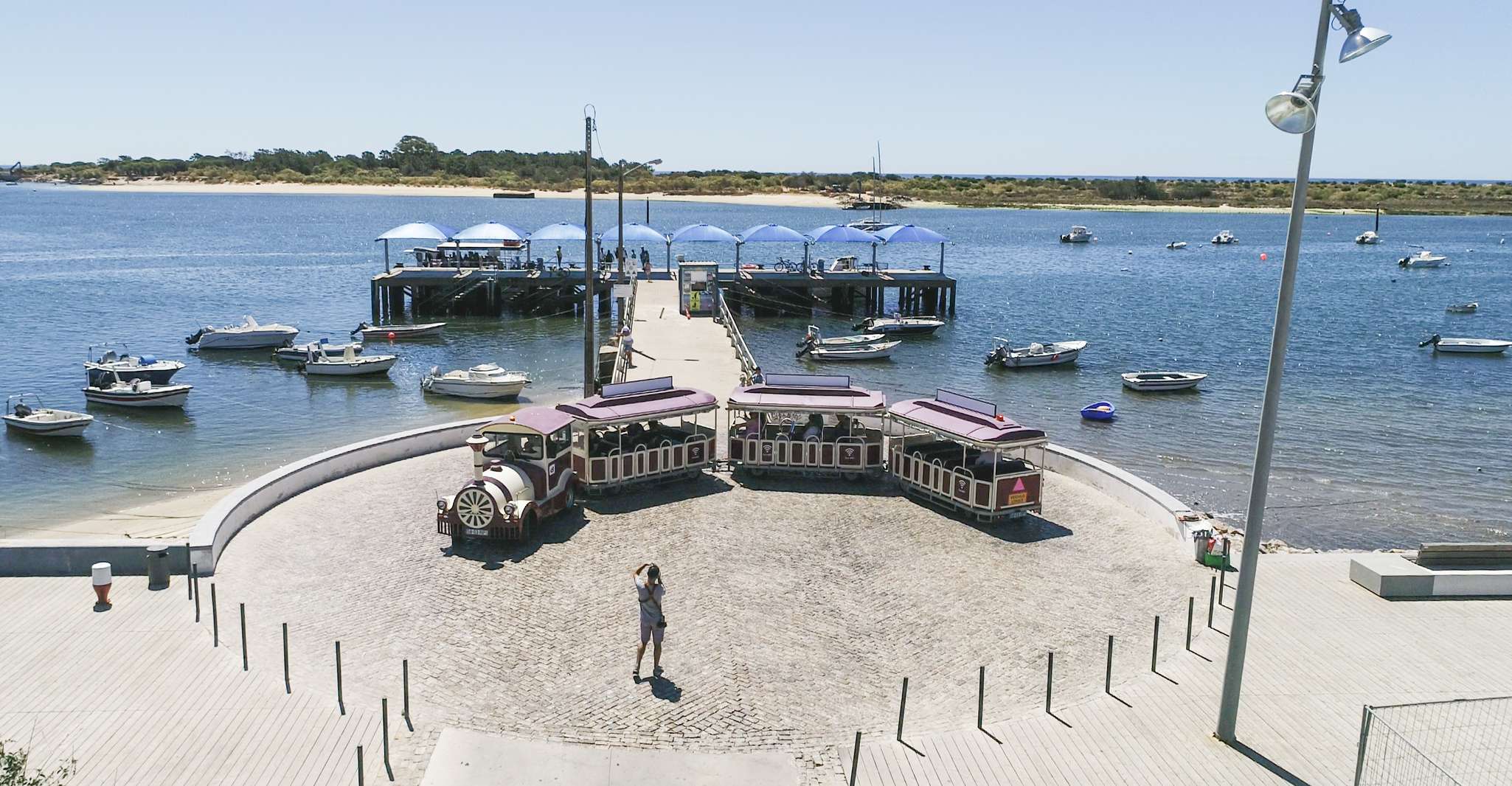 Tavira, хоп-запрыскивание туристического поезда - Housity