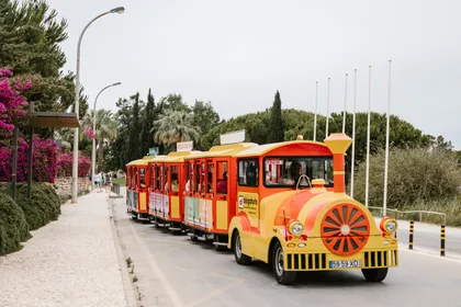 Vilamoura: Touristische Stadtführung mit dem Zug