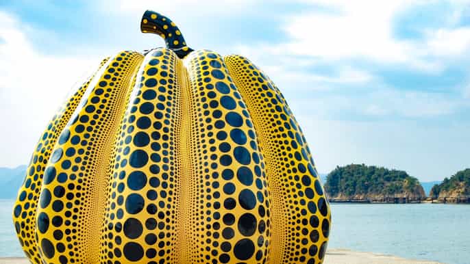naoshima fullday private walking tour with local guide