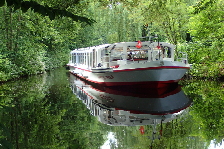 Hamburg: Canal cruise on the Alster