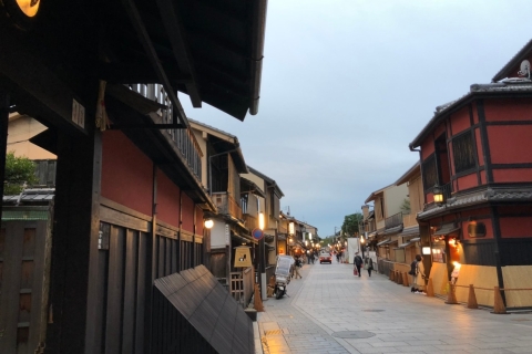 Kyoto: begeleide wandeltocht met kasteel Nijo en Yasaka-schrijnPrivétour