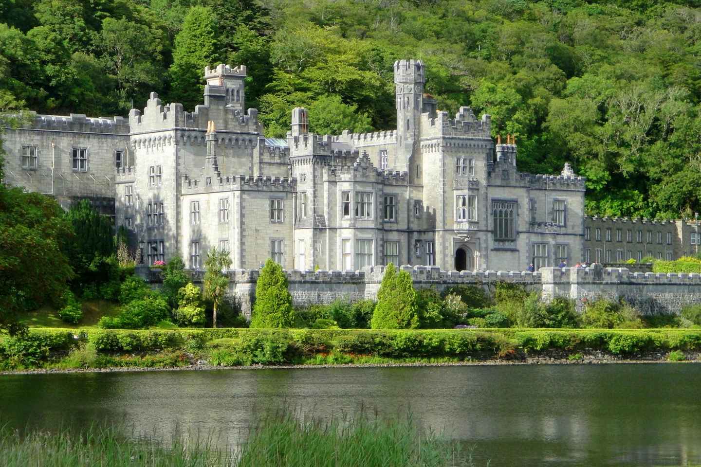 From Galway: Connemara and Kylemore Abbey Day Tour - From Galway: Connemara and Kylemore Abbey Day Tour