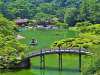 Takamatsu, gira privada personalizable con guía local - Housity
