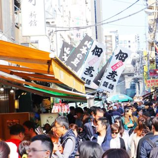 Токио: 1-часовой гастрономический тур по рыбному рынку Цукидзи с местным гидом