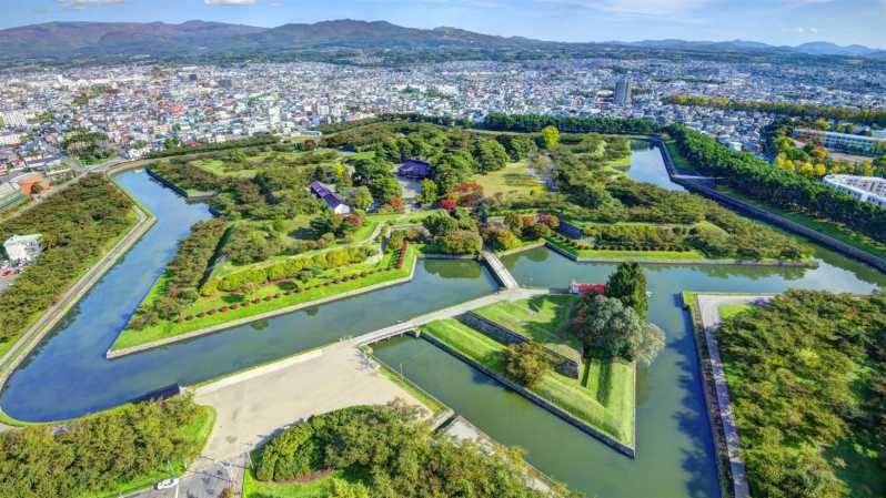Hakodate: Private Customized Guided Tour