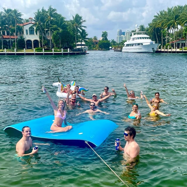 Ft. Lauderdale: Party Boat Tour to the Sandbar with Tunes | GetYourGuide