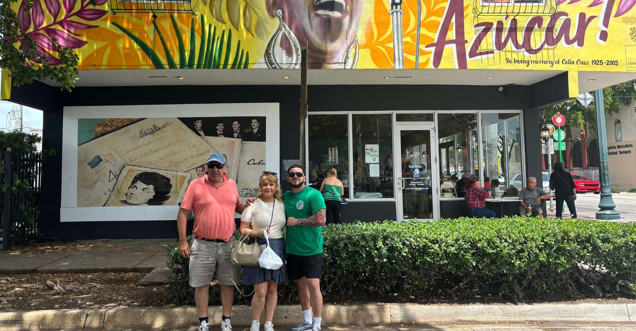 Miami: 5-in-1 City Tour and Biscayne Bay Boat Cruise photo 3