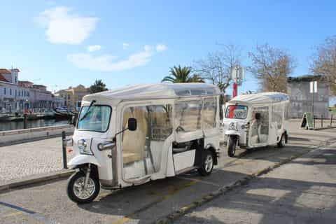 Aveiro: Tour Guiado pela Cidade de Tuk Tuk